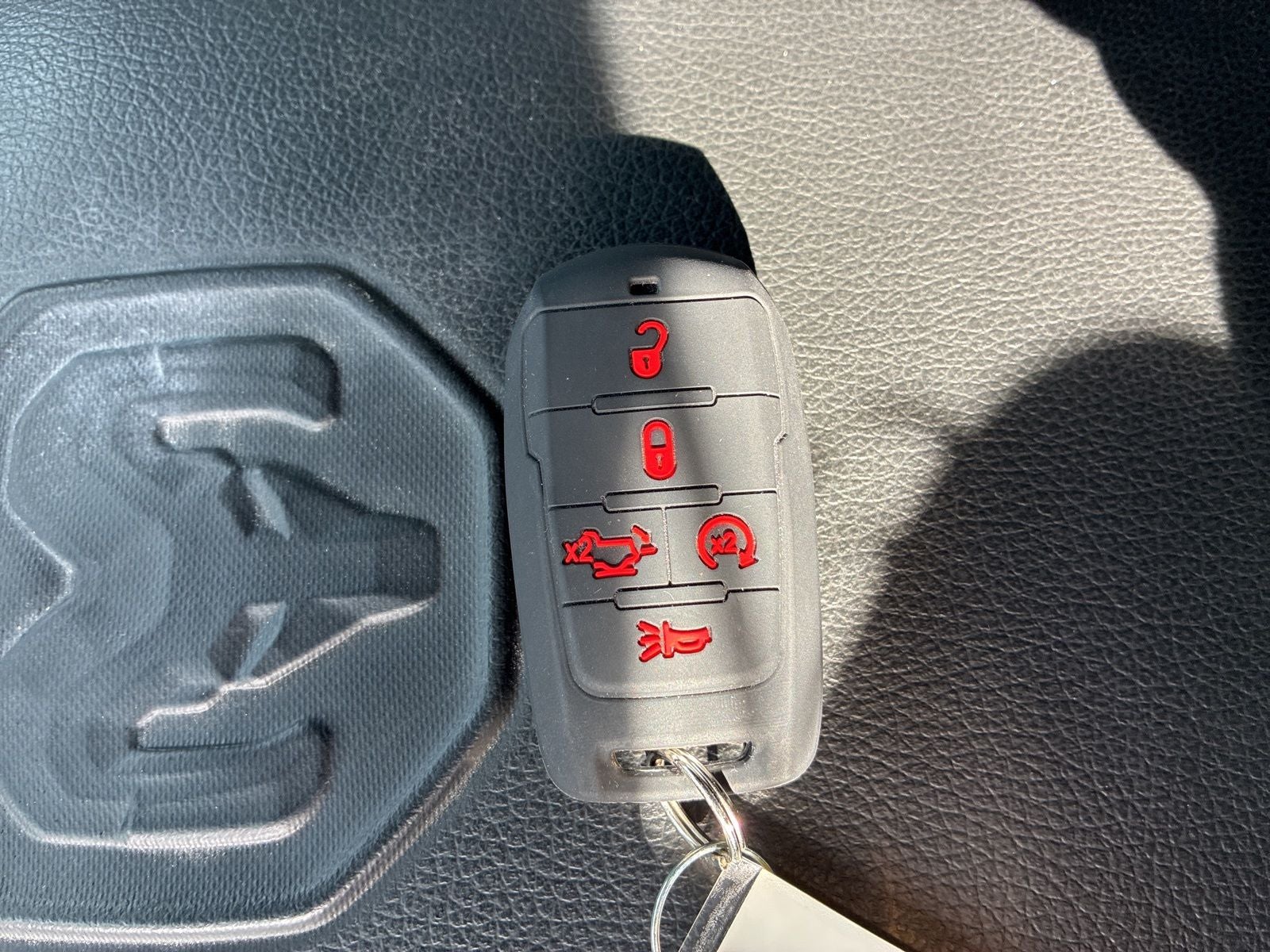 2025 RAM 1500 Laramie Crew Cab 4x4 5'7' Box