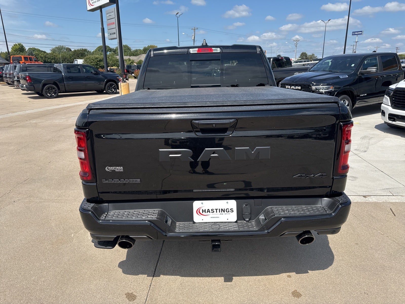 2026 RAM Ram 1500 RAM 1500 LARAMIE CREW CAB 4X4 5'7' BOX