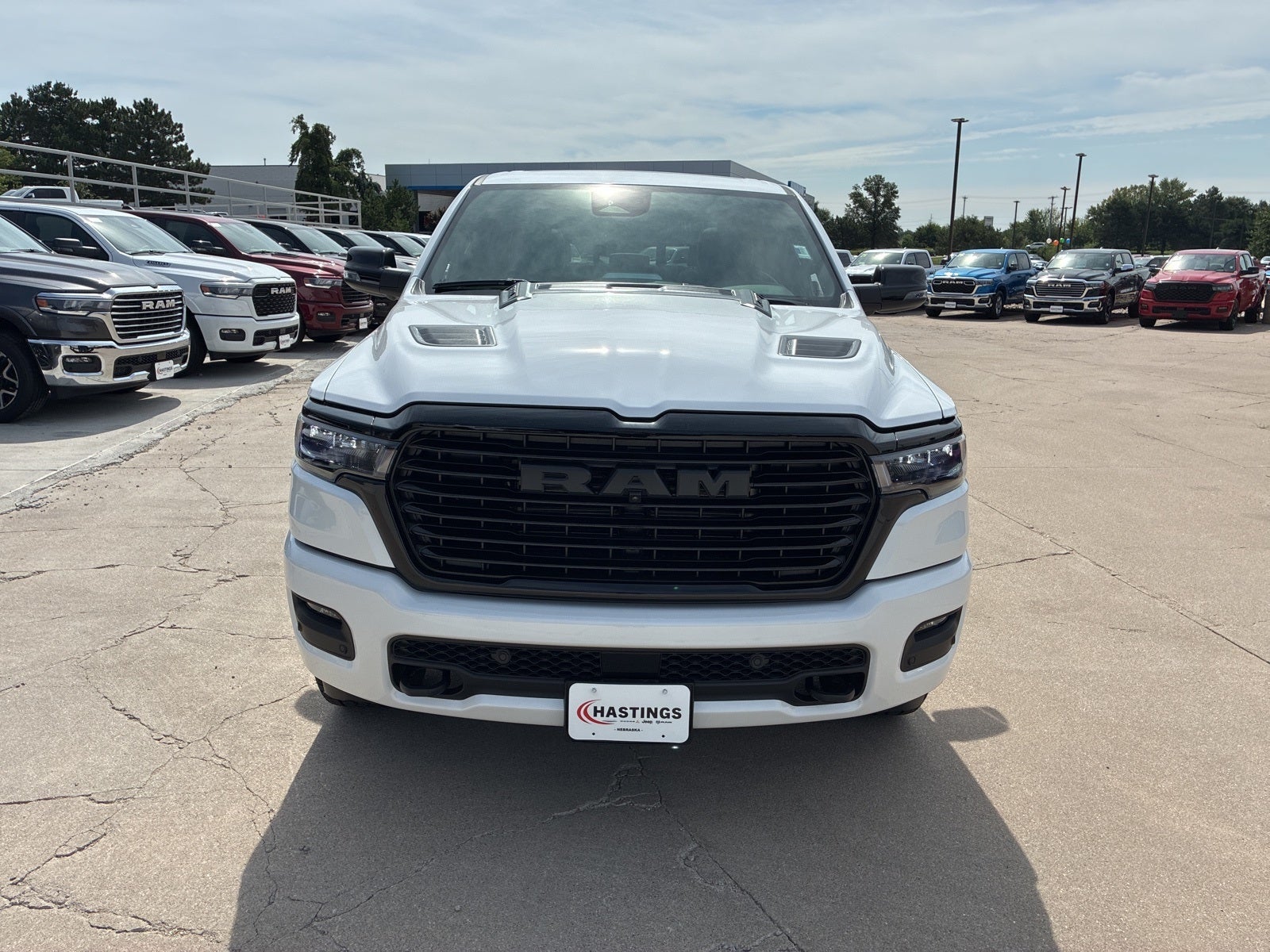 2026 RAM Ram 1500 RAM 1500 LARAMIE CREW CAB 4X4 5'7' BOX