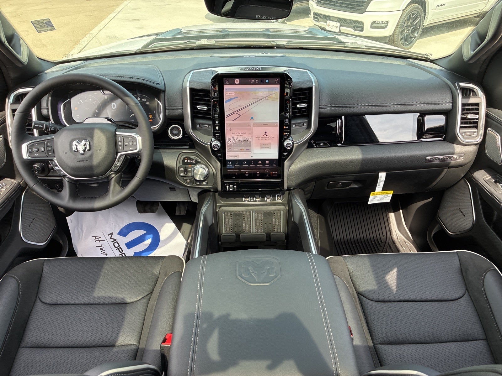 2026 RAM Ram 1500 RAM 1500 LARAMIE CREW CAB 4X4 5'7' BOX