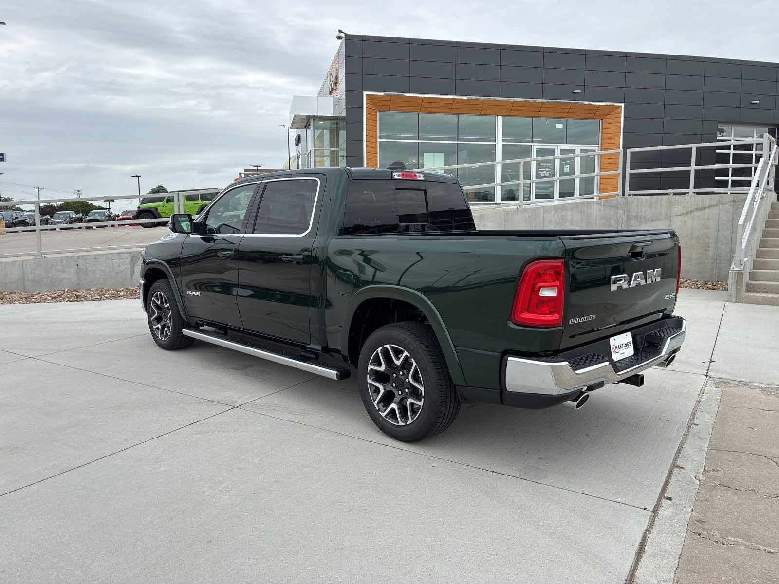 2026 RAM Ram 1500 RAM 1500 LARAMIE CREW CAB 4X4 5'7' BOX