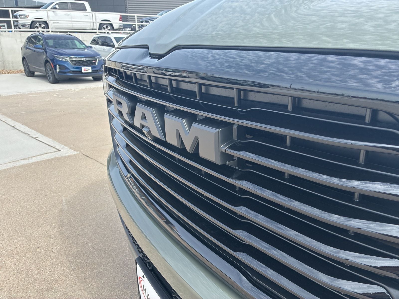 2026 RAM Ram 1500 RAM 1500 LARAMIE CREW CAB 4X4 5'7' BOX