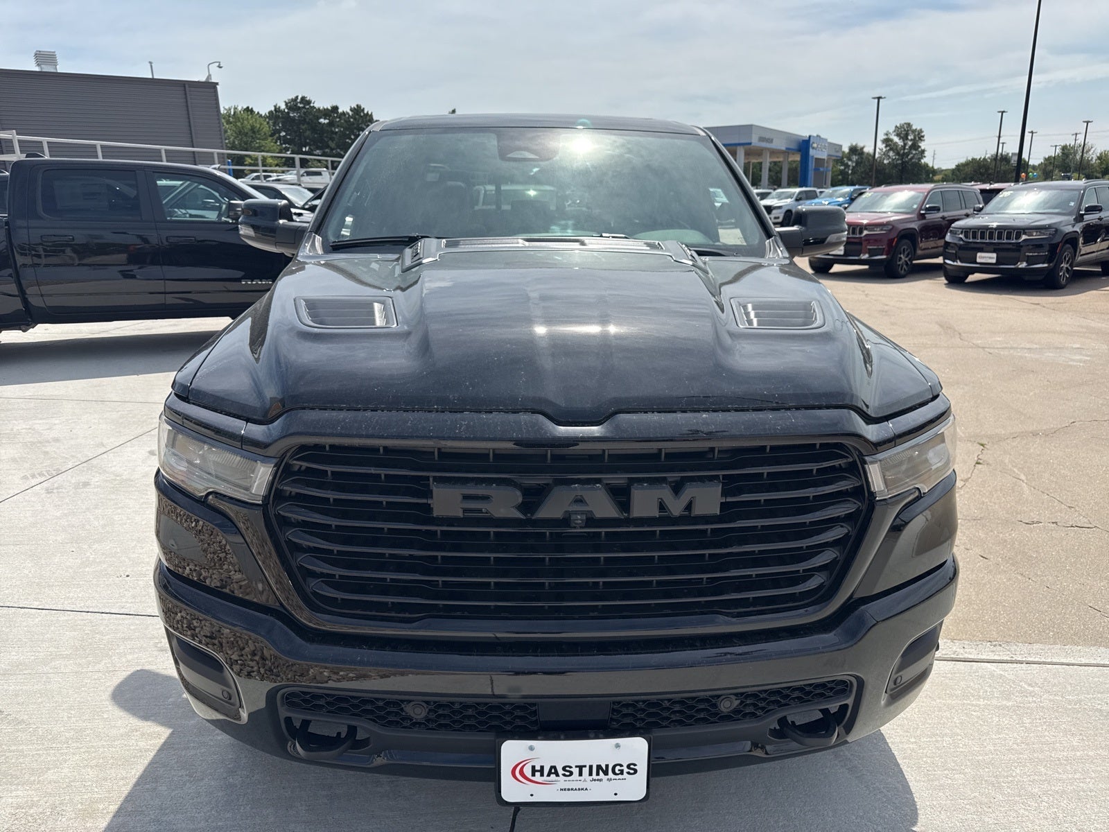 2026 RAM Ram 1500 RAM 1500 LARAMIE CREW CAB 4X4 5'7' BOX