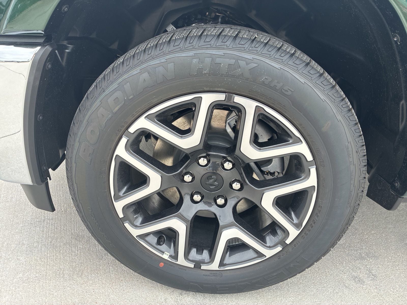 2026 RAM Ram 1500 RAM 1500 LARAMIE CREW CAB 4X4 5'7' BOX
