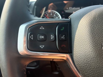 2023 RAM 1500 Laramie Crew Cab 4x4 5'7' Box