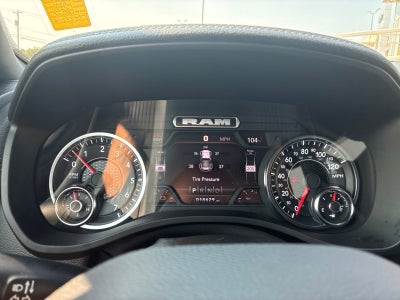 2023 RAM 1500 Laramie Crew Cab 4x4 5'7' Box