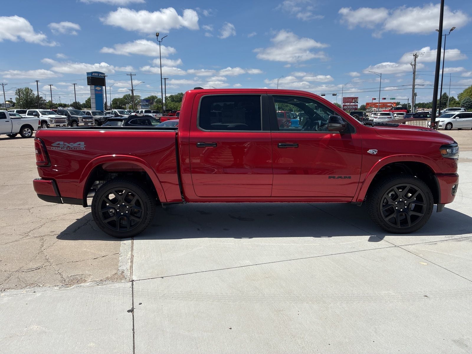2026 RAM Ram 1500 RAM 1500 LARAMIE CREW CAB 4X4 5'7' BOX