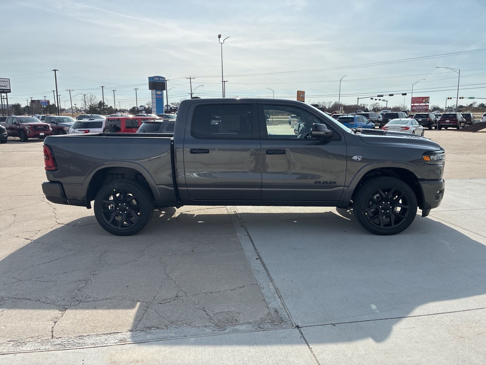 2026 RAM Ram 1500 RAM 1500 LARAMIE CREW CAB 4X4 5'7' BOX