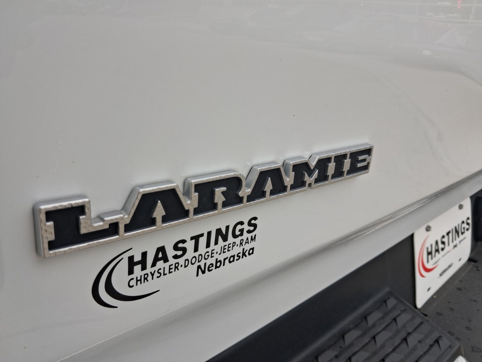 2024 RAM 1500 Laramie Crew Cab 4x4 5'7' Box