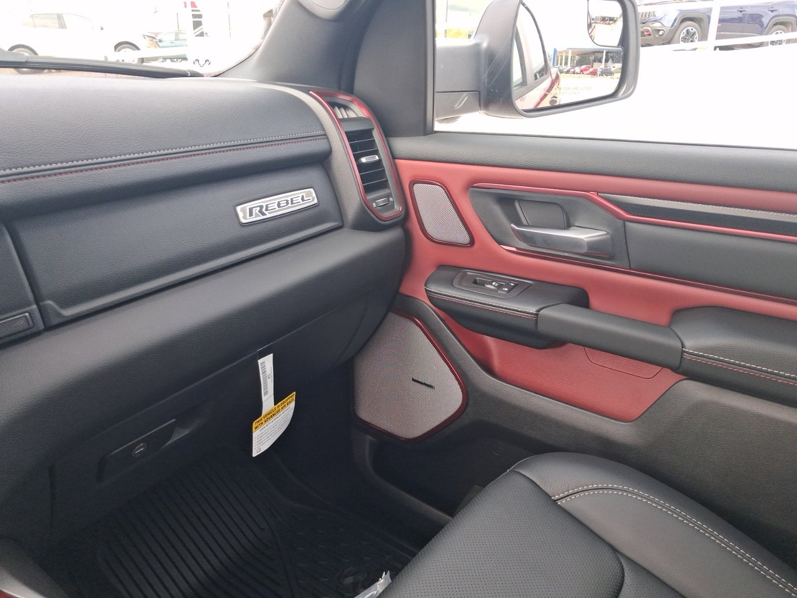 2027 RAM 1500 RAM 1500 REBEL CREW CAB 4X4 5'7' BOX