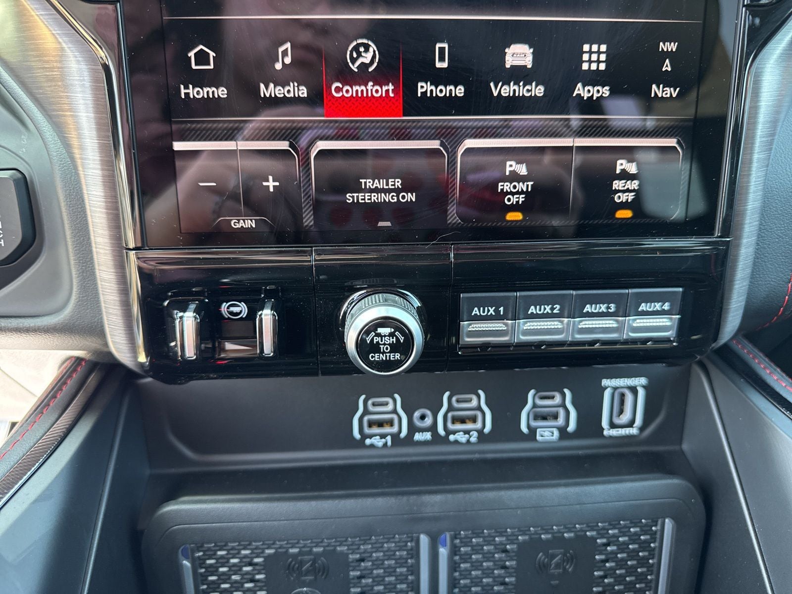 2026 RAM Ram 1500 RAM 1500 RHO CREW CAB 4X4 5'7' BOX