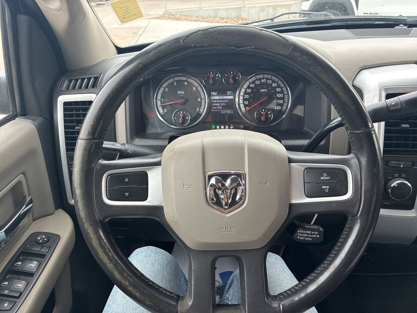 2010 Dodge Ram 1500 SLT/Sport/TRX