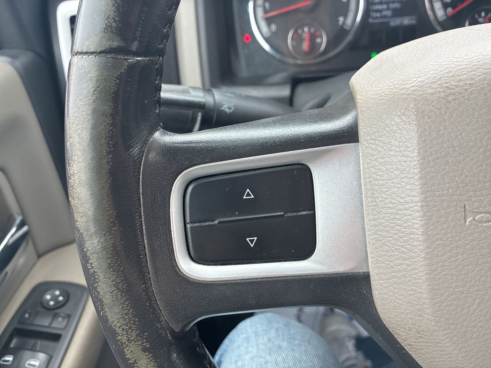 2010 Dodge Ram 1500 SLT/Sport/TRX