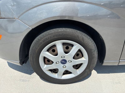 2005 Ford Focus ZX4