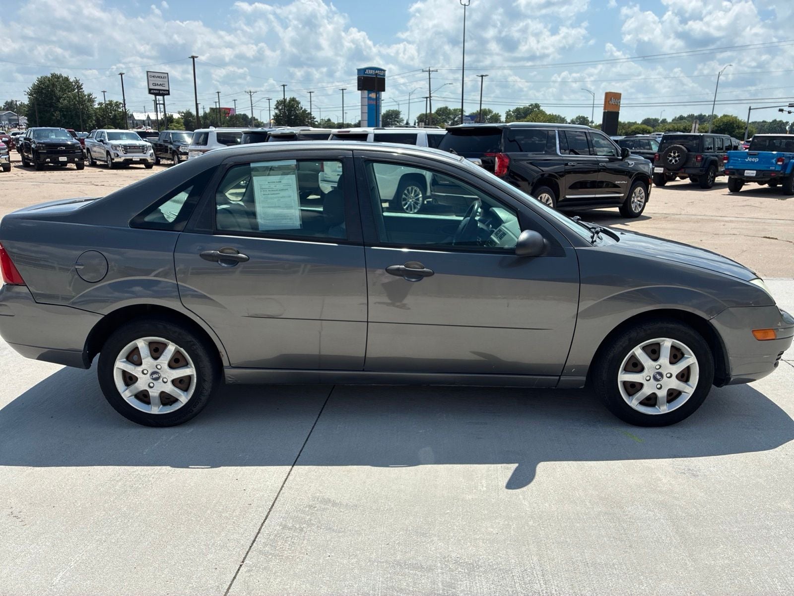 2005 Ford Focus ZX4