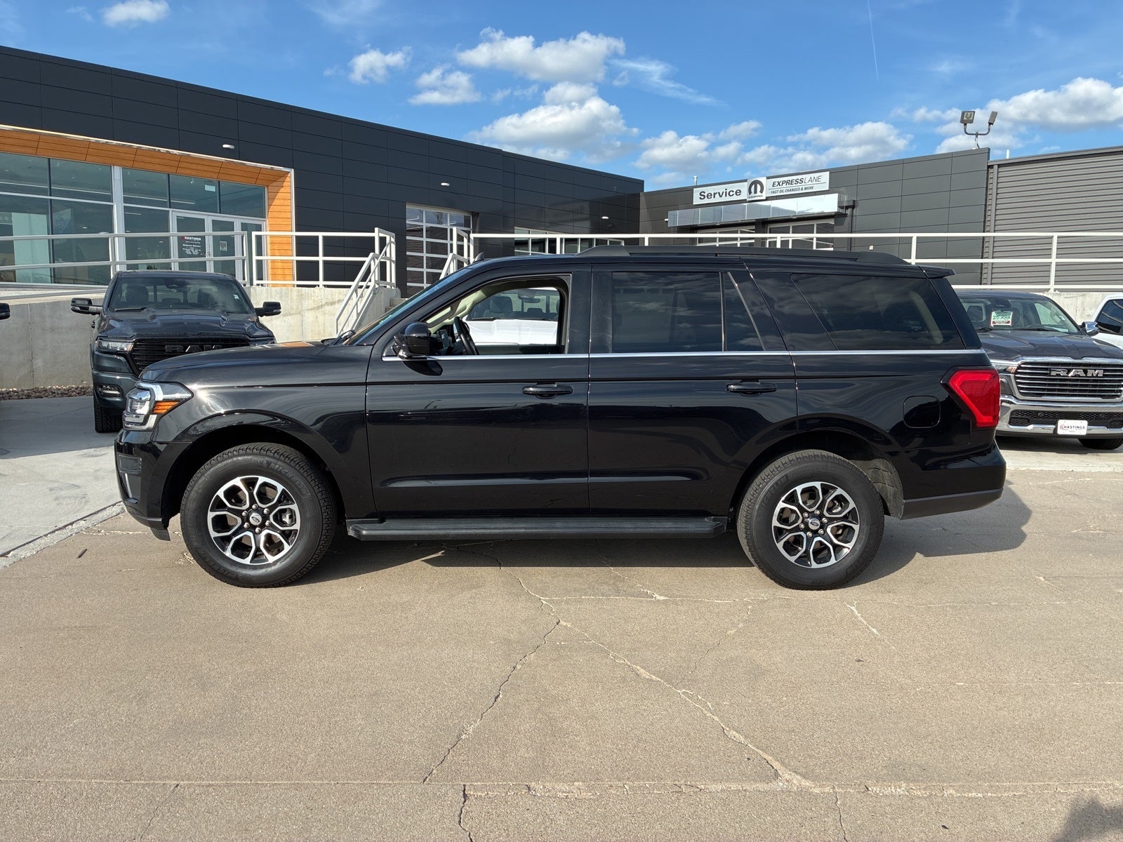 2024 Ford Expedition XLT