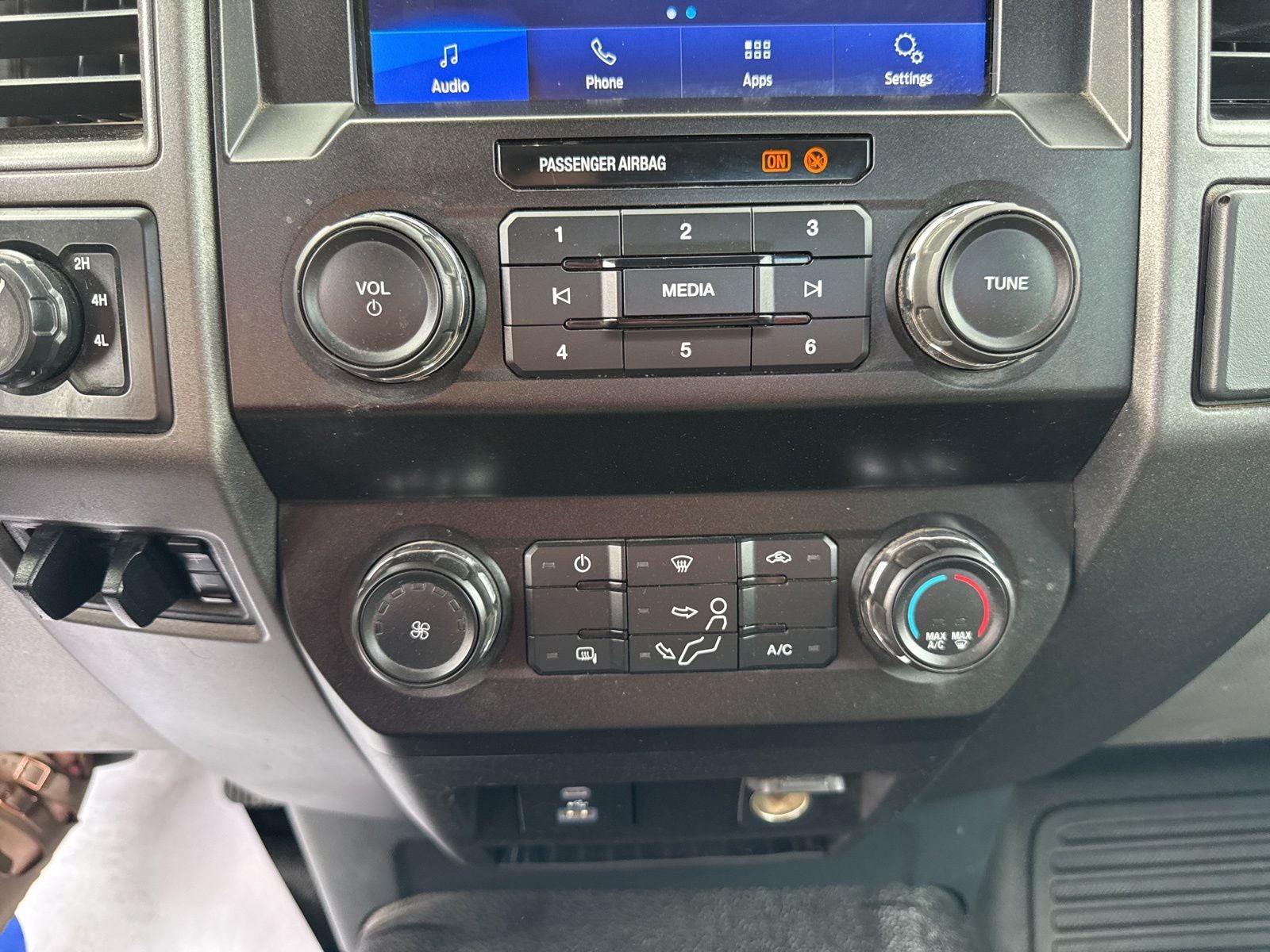 2022 Ford F-350 XL