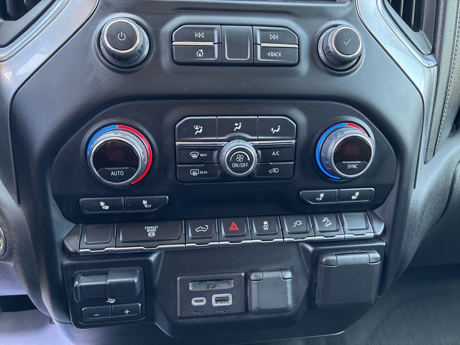2020 Chevrolet Silverado 2500HD 4WD Crew Cab Standard Bed LT