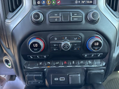 2022 Chevrolet Silverado 2500HD 4WD Crew Cab Standard Bed LTZ