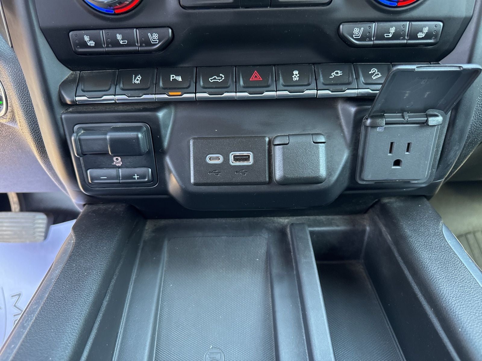 2022 Chevrolet Silverado 2500HD 4WD Crew Cab Standard Bed LTZ