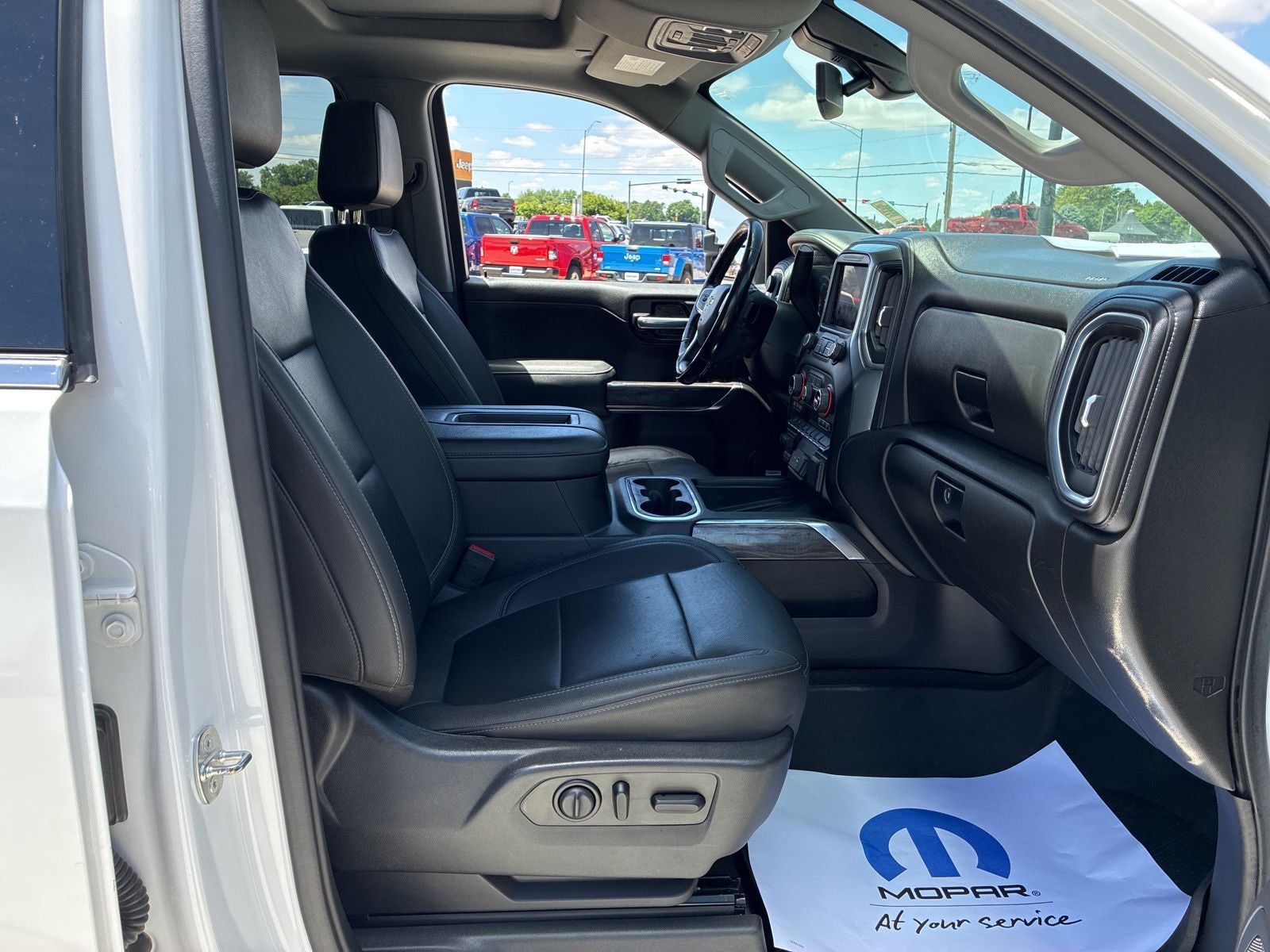 2021 Chevrolet Silverado 1500 4WD Crew Cab Short Bed LTZ