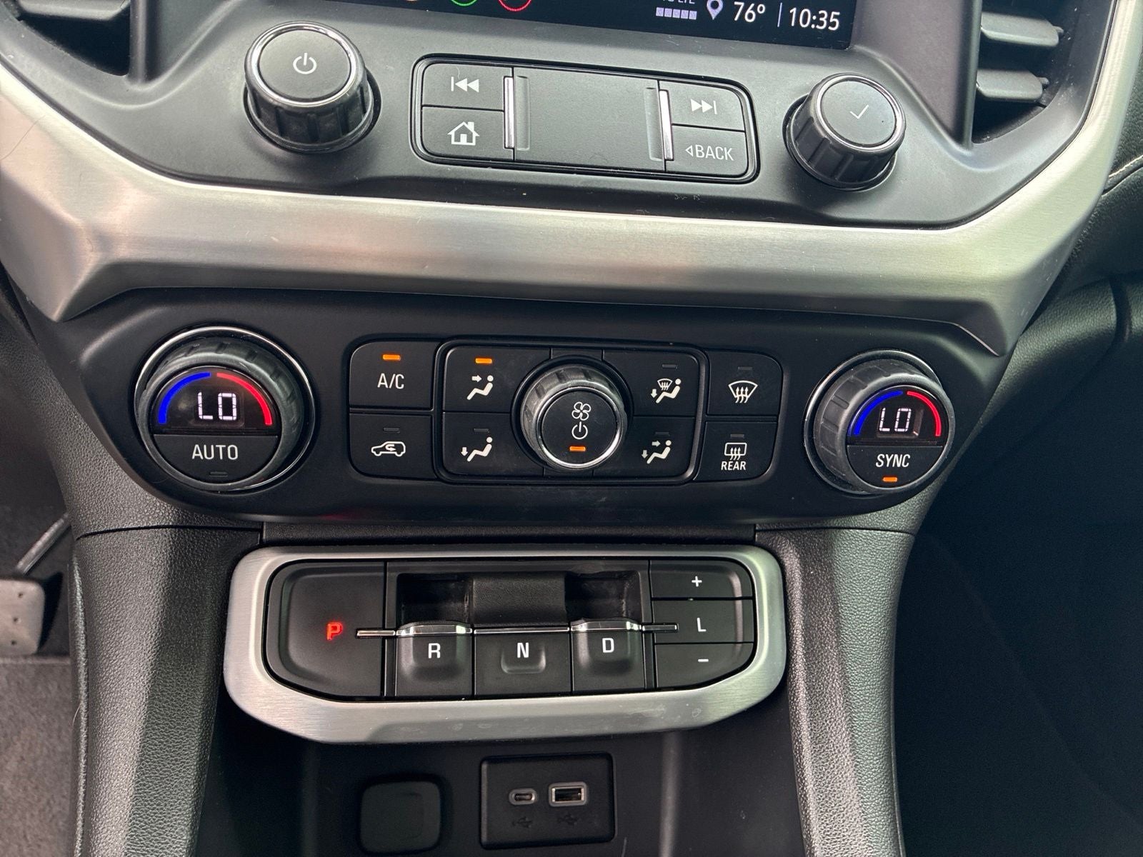 2021 GMC Acadia FWD SLE