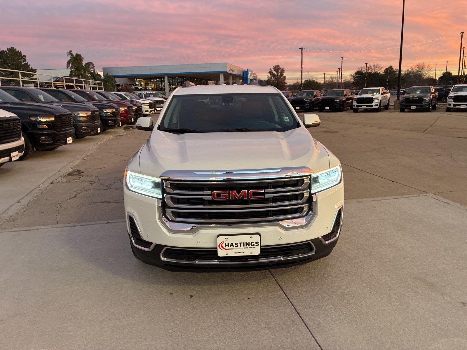 2023 GMC Acadia AWD SLE