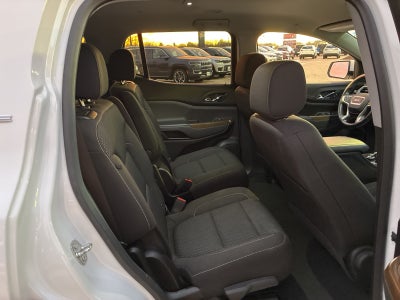 2023 GMC Acadia AWD SLE