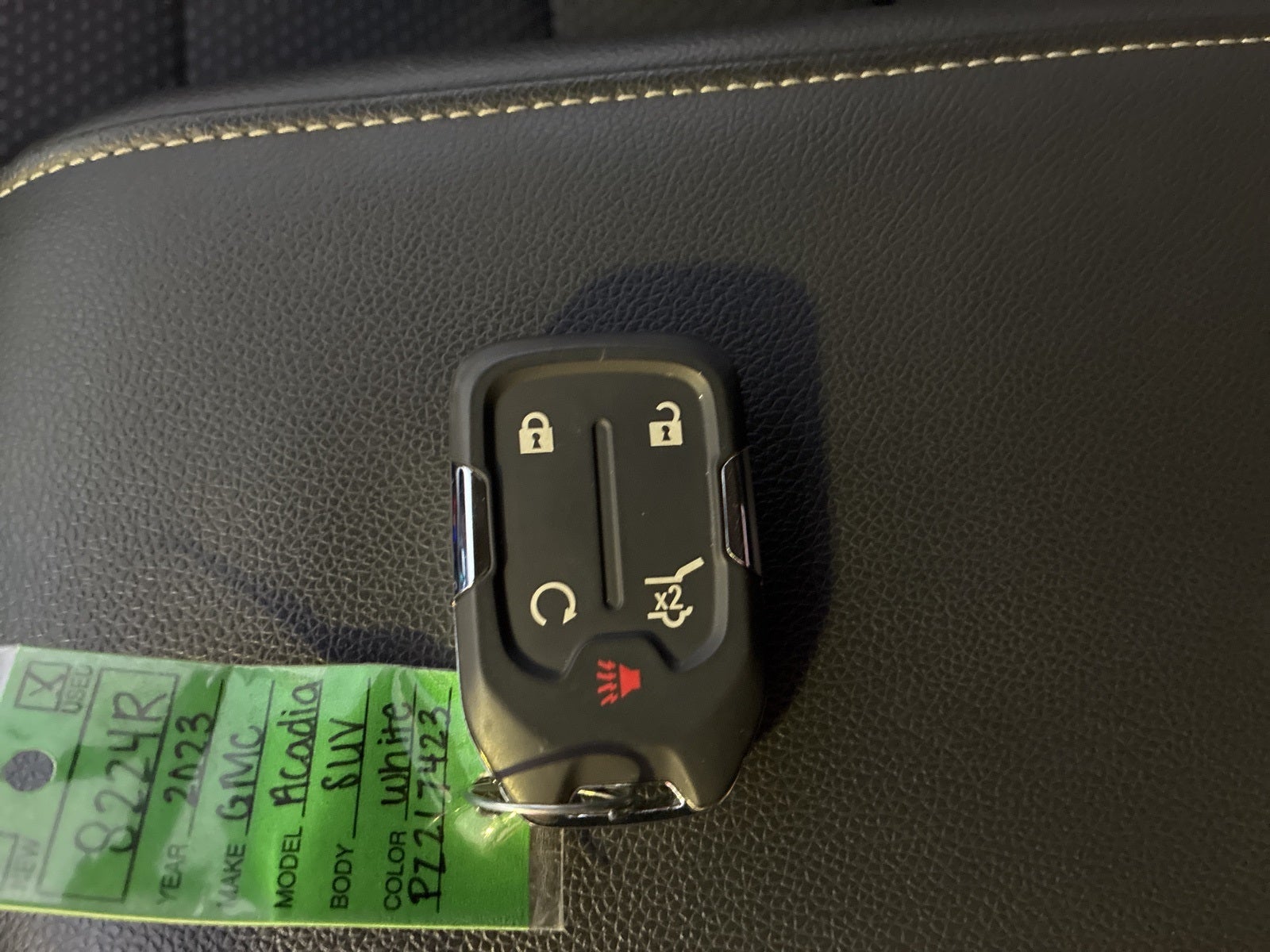 2023 GMC Acadia AWD SLE