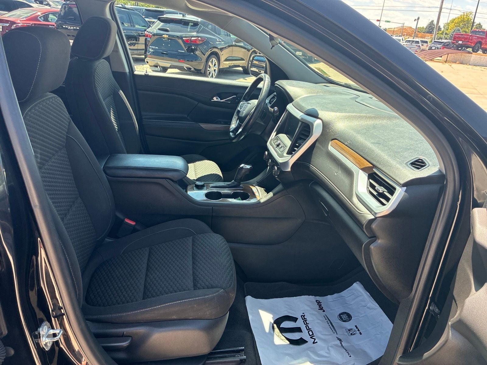 2019 GMC Acadia SLE-1
