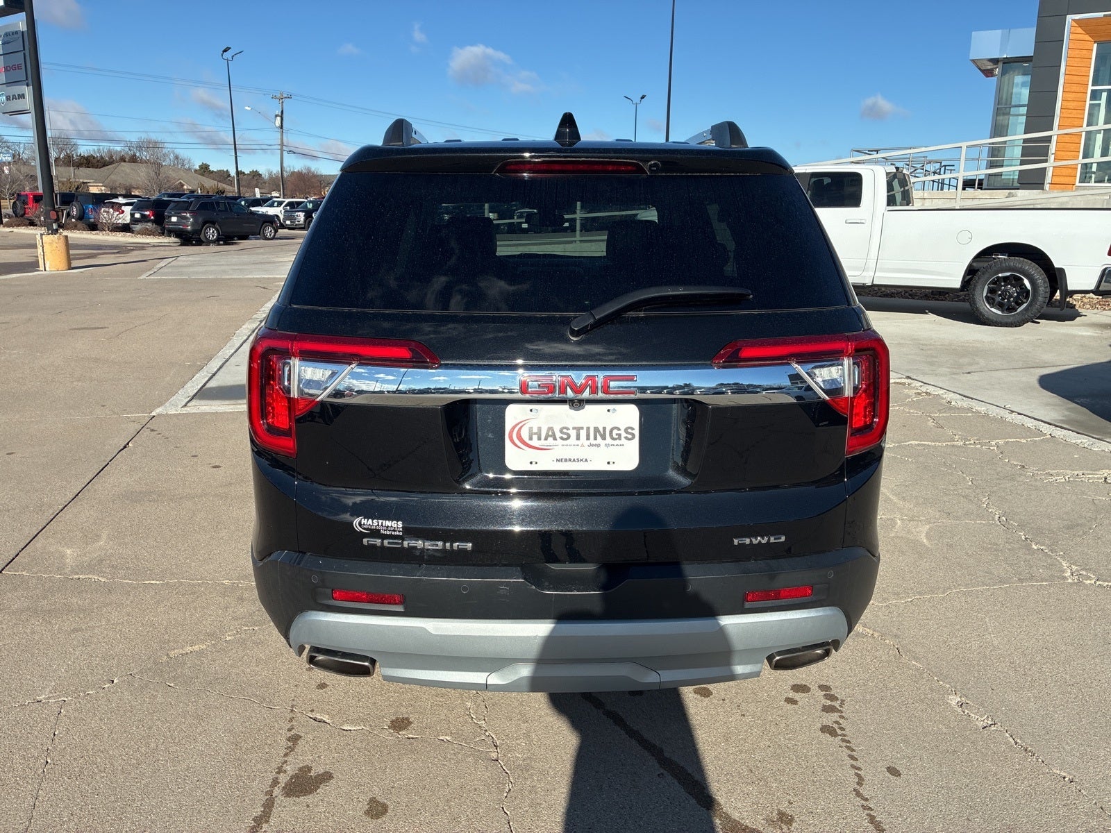 2023 GMC Acadia SLT