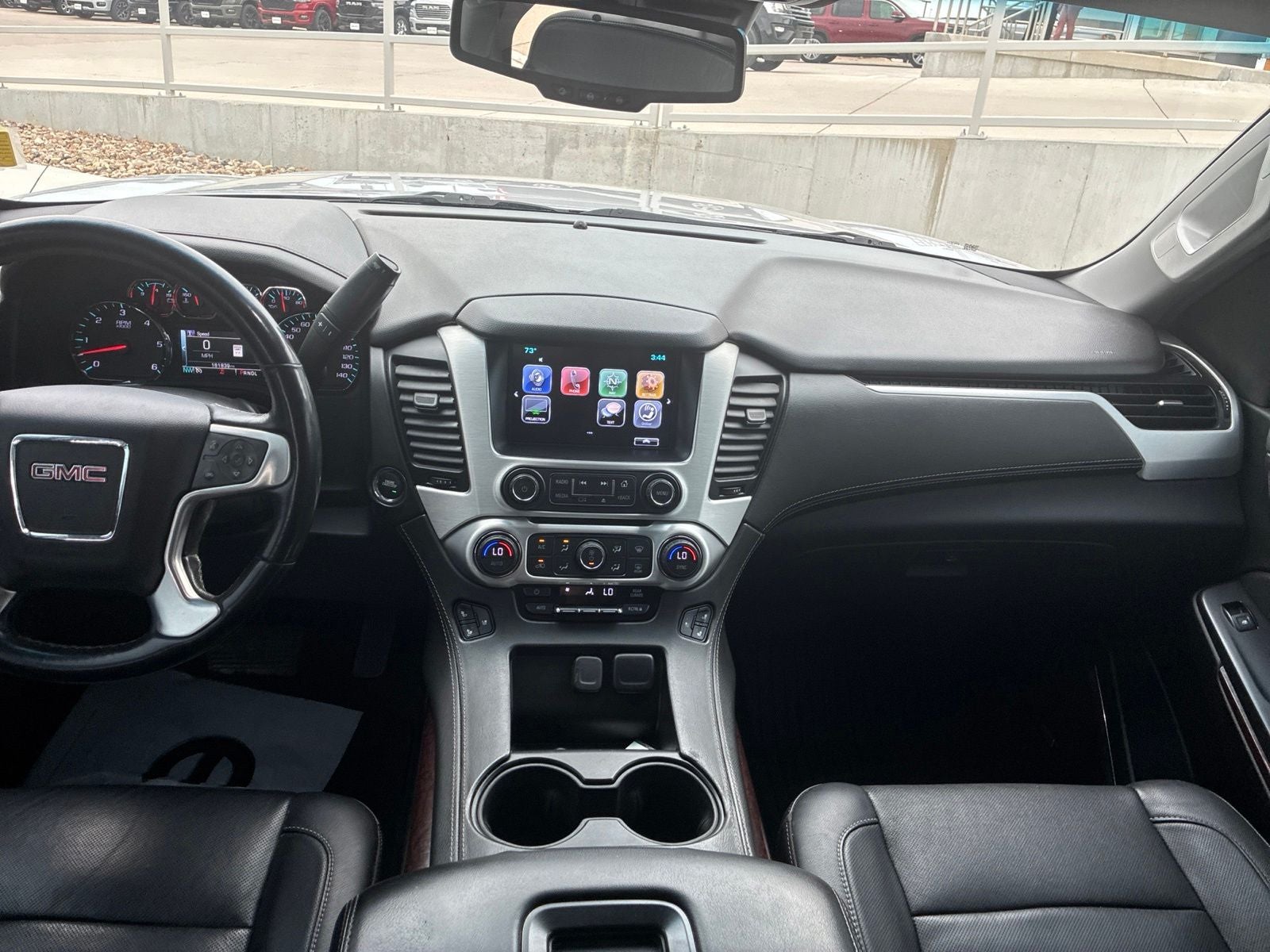 2019 GMC Yukon XL SLT
