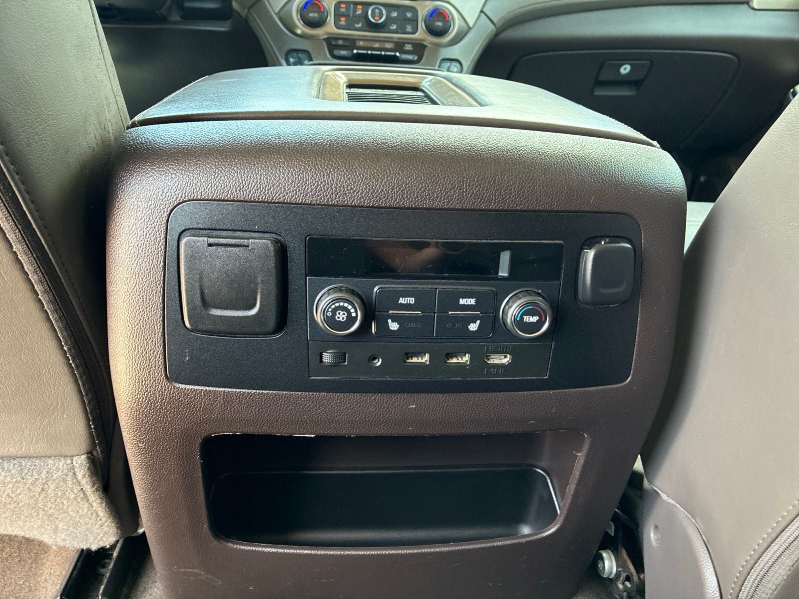 2017 GMC Yukon XL Denali