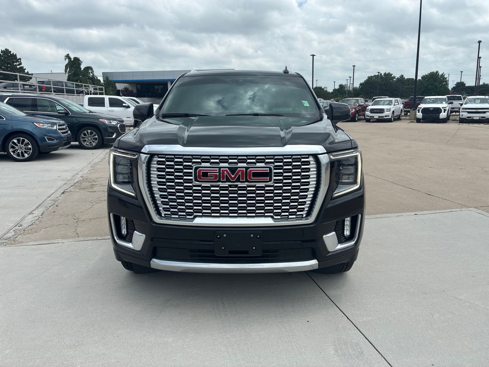 2022 GMC Yukon XL 4WD Denali