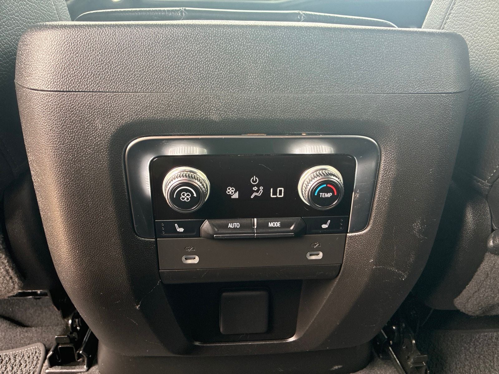 2022 GMC Yukon XL 4WD Denali
