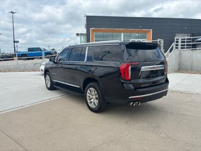 2022 GMC Yukon XL 4WD Denali