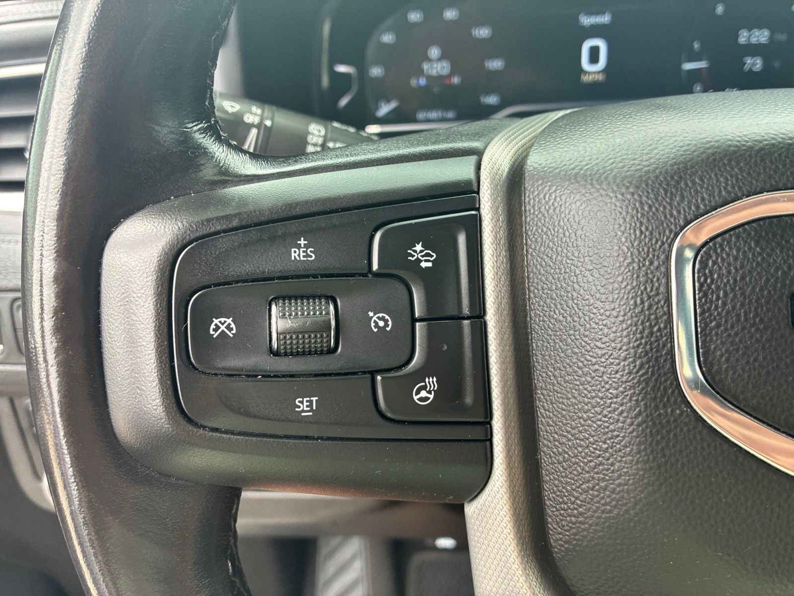 2022 GMC Yukon XL 4WD Denali