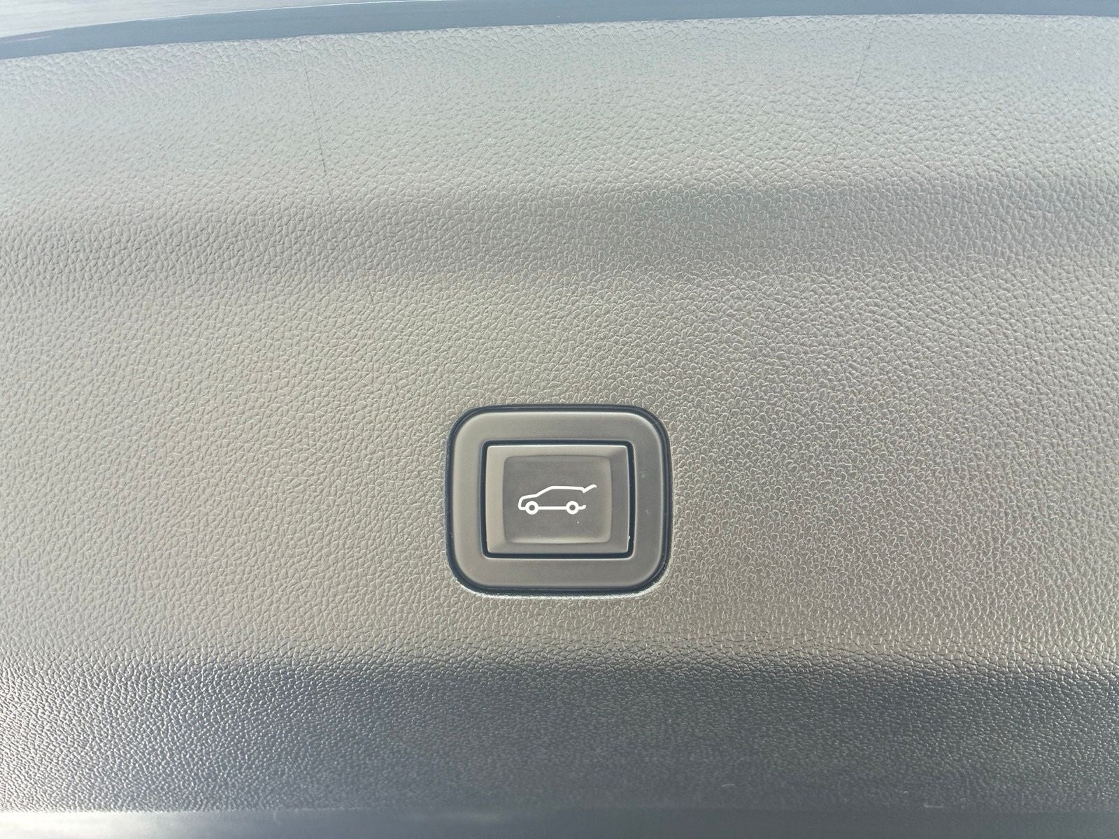 2022 GMC Yukon XL 4WD Denali