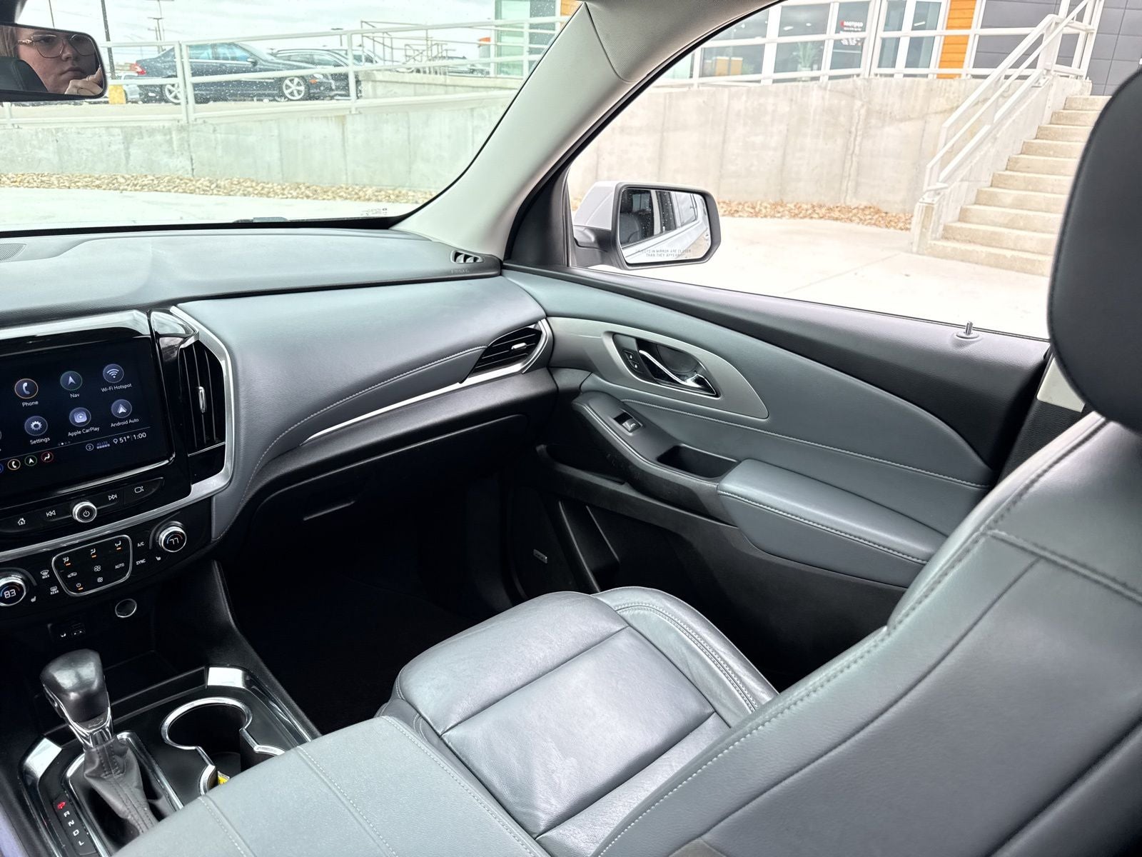 2021 Chevrolet Traverse FWD LT Leather