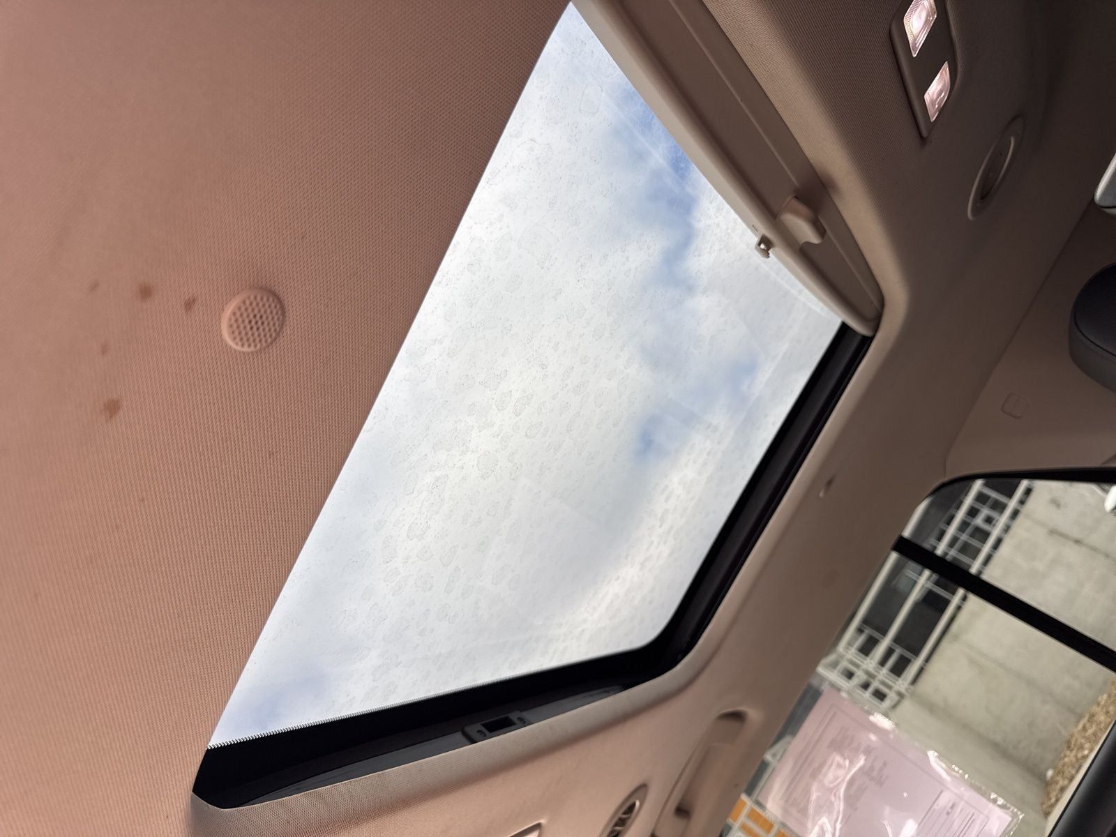 2021 Chevrolet Traverse FWD LT Leather