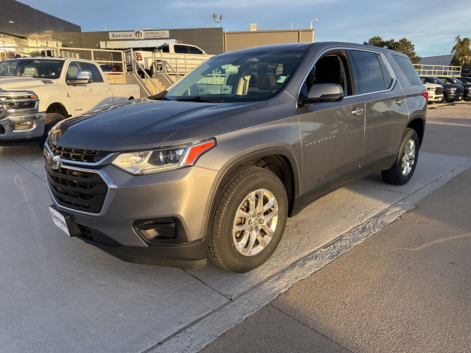 2020 Chevrolet Traverse AWD LS