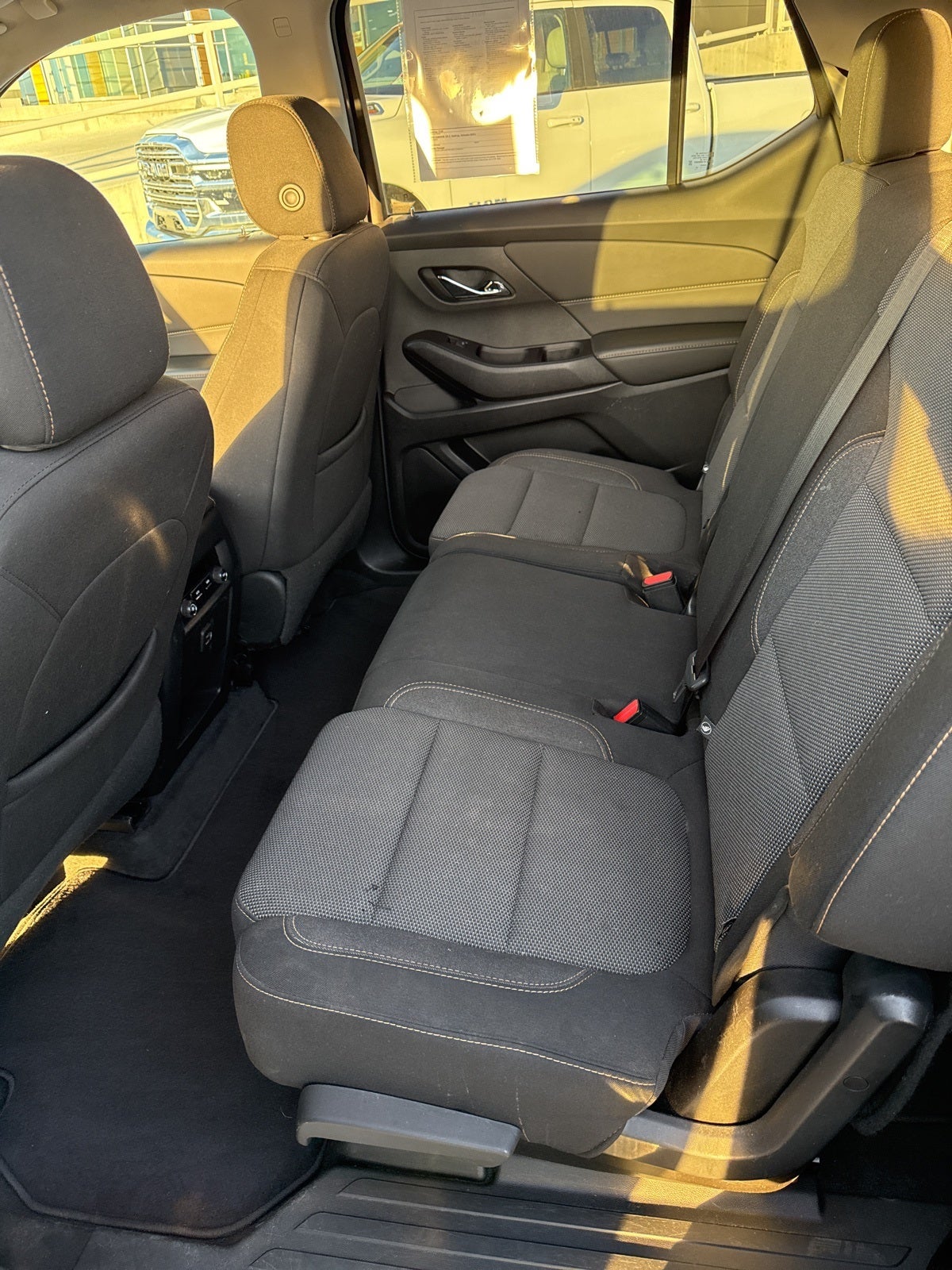 2020 Chevrolet Traverse AWD LS