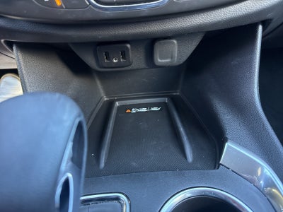 2023 Chevrolet Traverse AWD LT Cloth