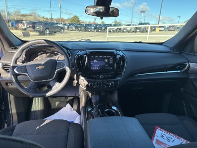 2023 Chevrolet Traverse AWD LT Cloth