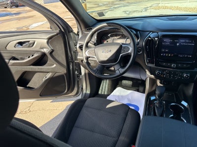 2023 Chevrolet Traverse AWD LT Cloth
