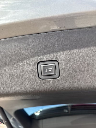 2023 Chevrolet Traverse AWD LT Cloth