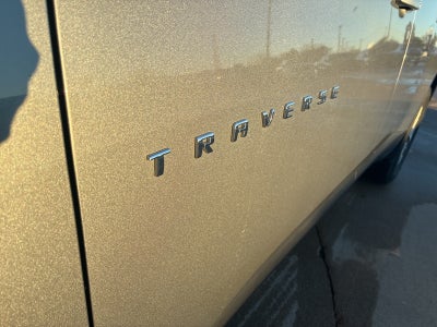 2023 Chevrolet Traverse AWD LT Leather