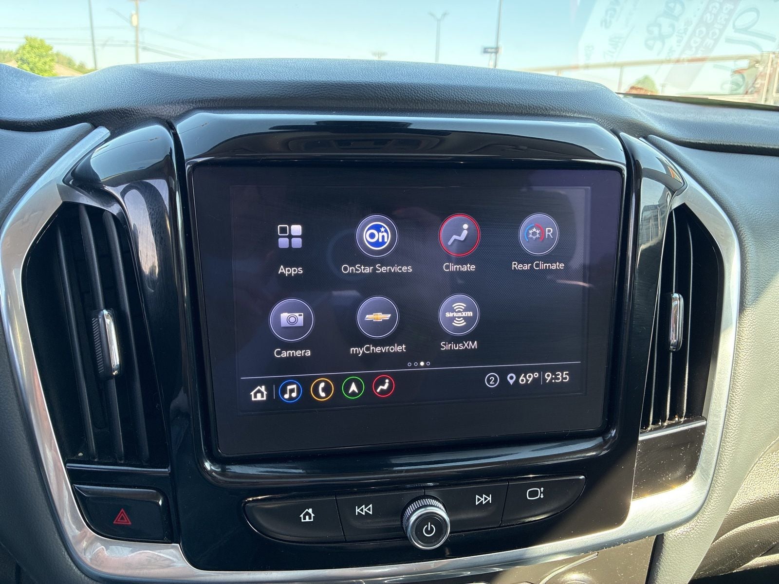 2021 Chevrolet Traverse AWD LT Leather
