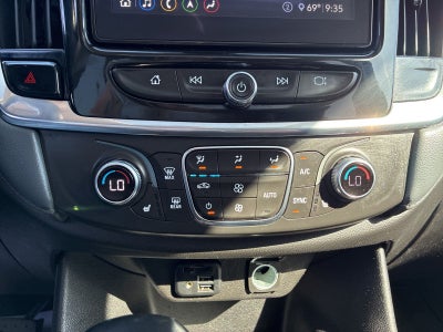 2021 Chevrolet Traverse AWD LT Leather