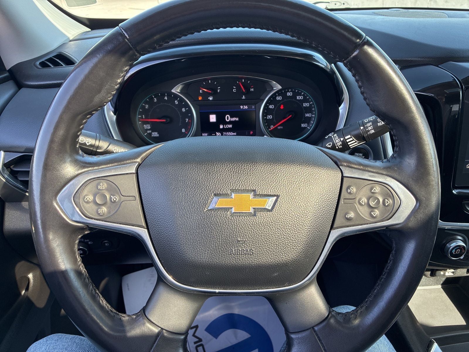2021 Chevrolet Traverse AWD LT Leather